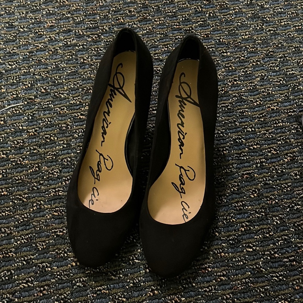 Black heels